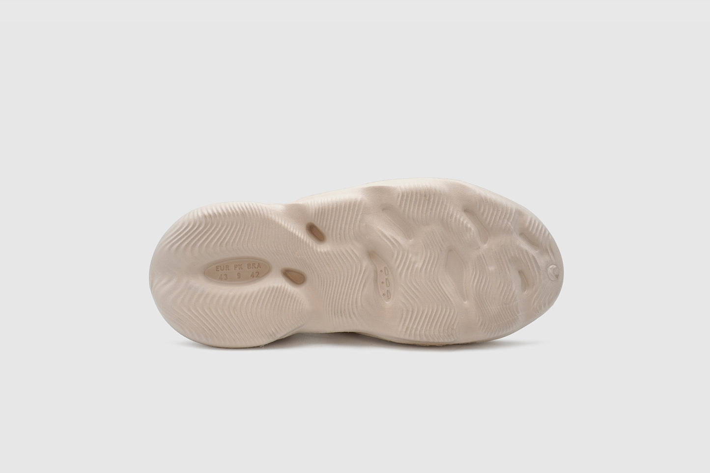 Chaser Foam Runners
