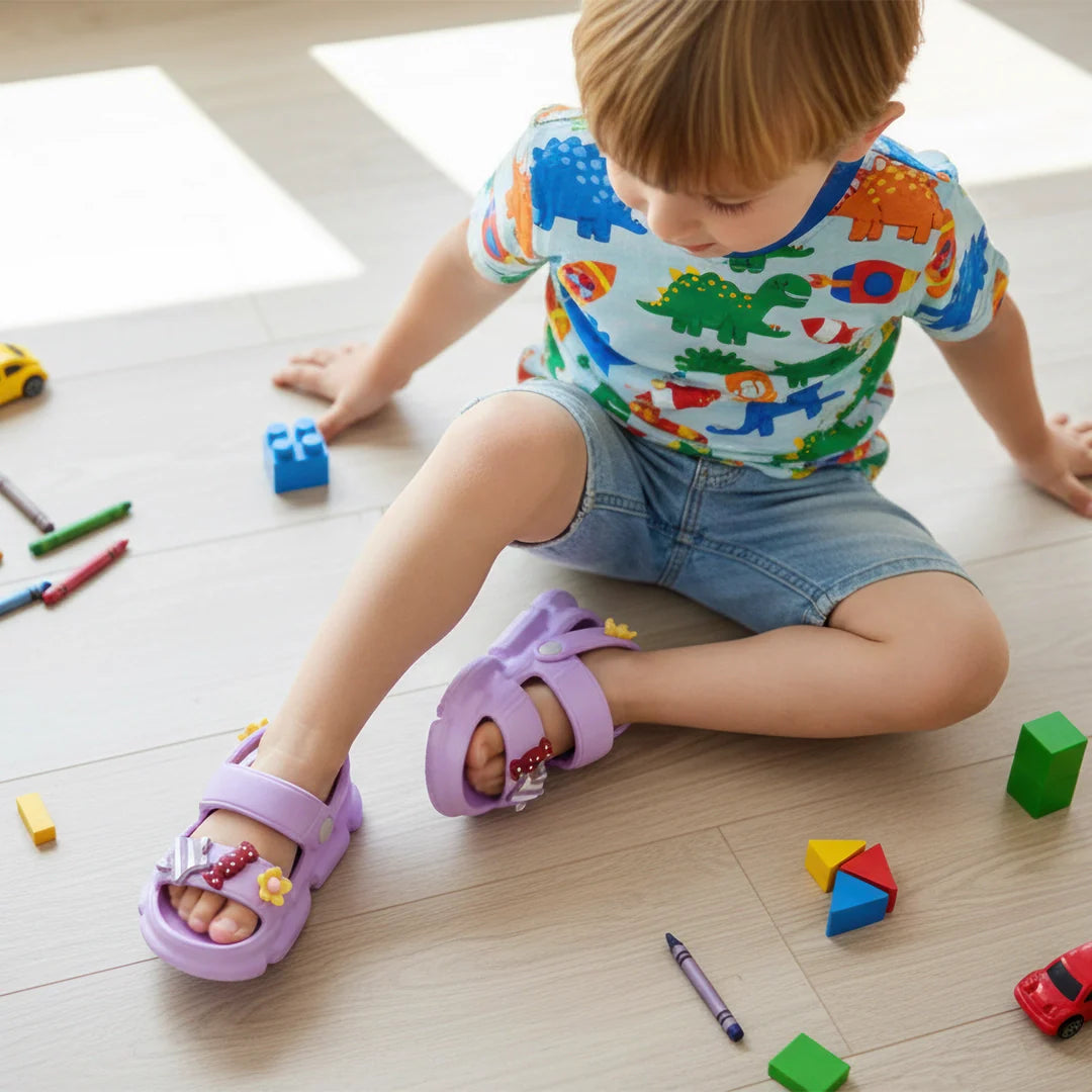 Slippers and Chappal for Kids in Pakistan – Deluxe Footwear