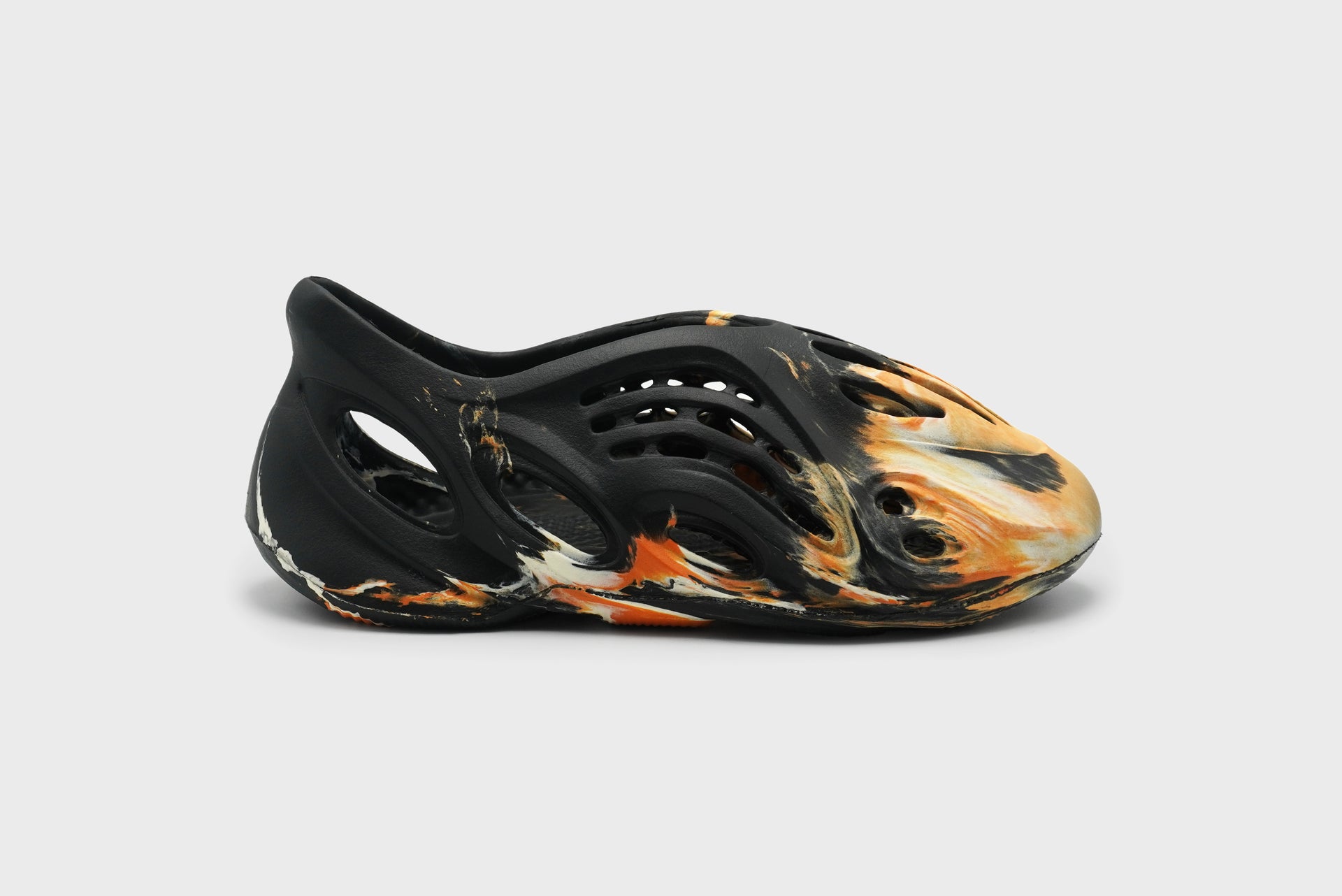 Chaser Foam Runners