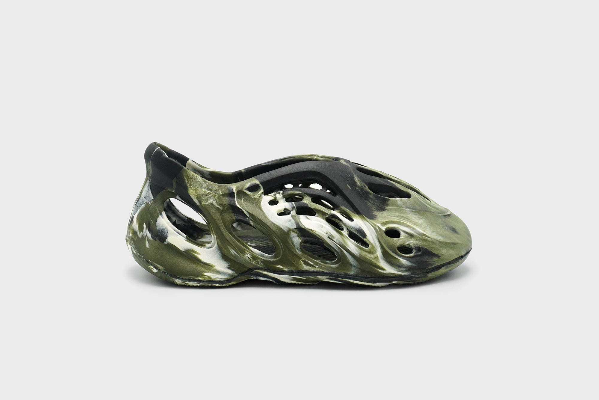 Chaser Foam Runners
