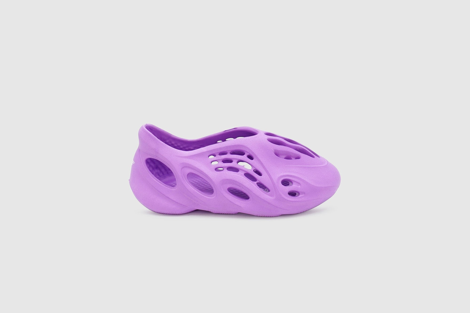purple foam runners