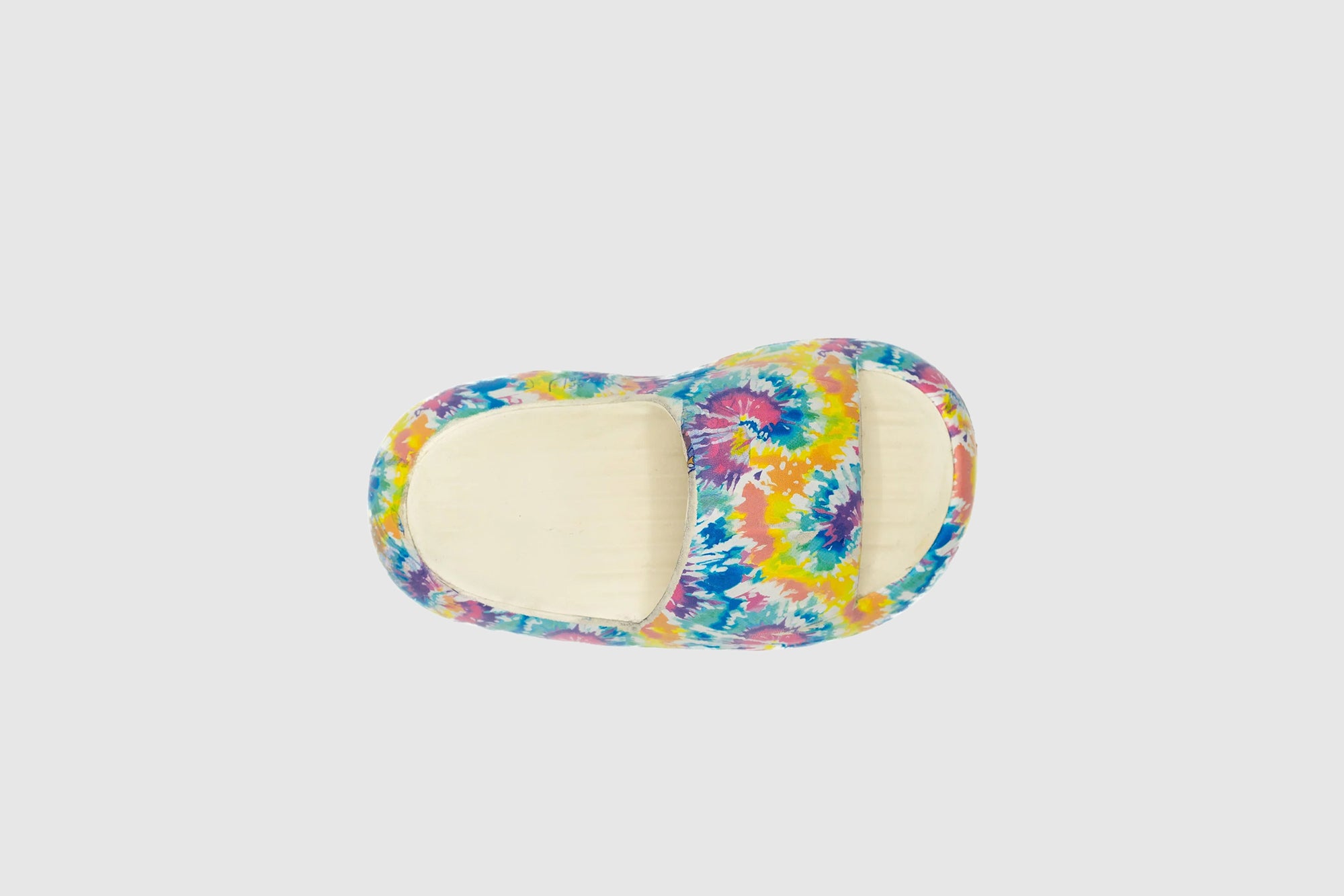 Multi-Dye Slippers in White