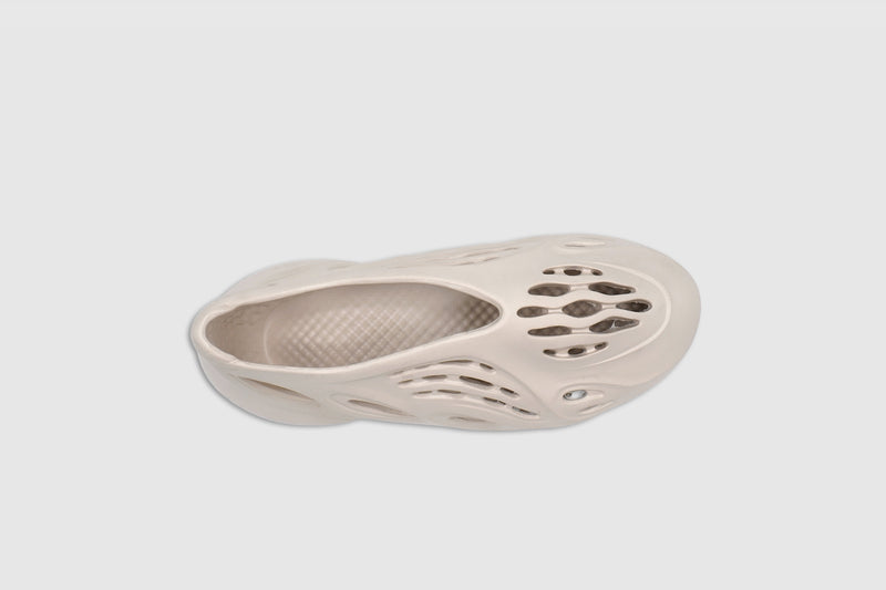 Chaser Foam Runners