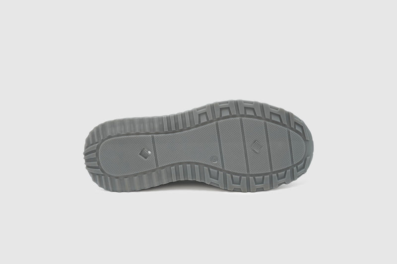 Classy Edge Sneakers