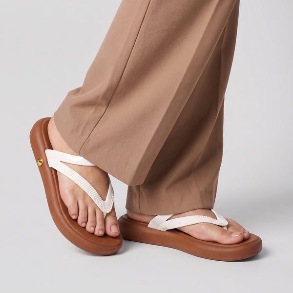 Aura Flex Slippers