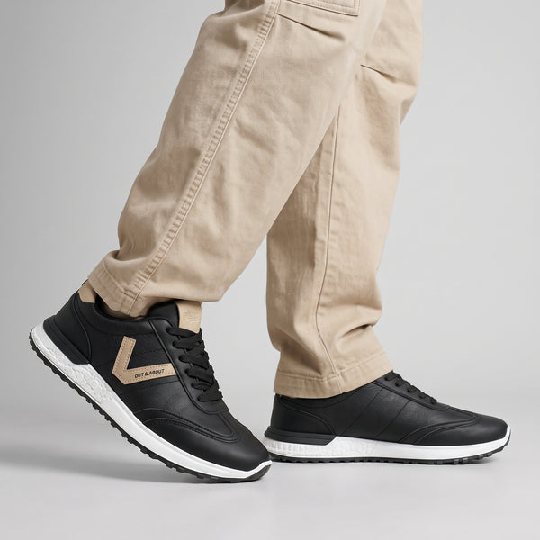 Dynamic Casual Shoes