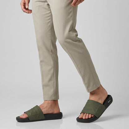Onyx Comfort Slides